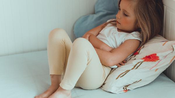 小孩肠淋巴结炎引发肚子痛缓解方法