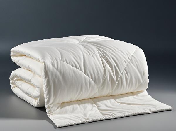 起床后哪种做法更健康晾一晾被子