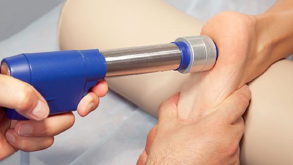 筋膜枪可以消除小腿肌肉吗堆积嘛