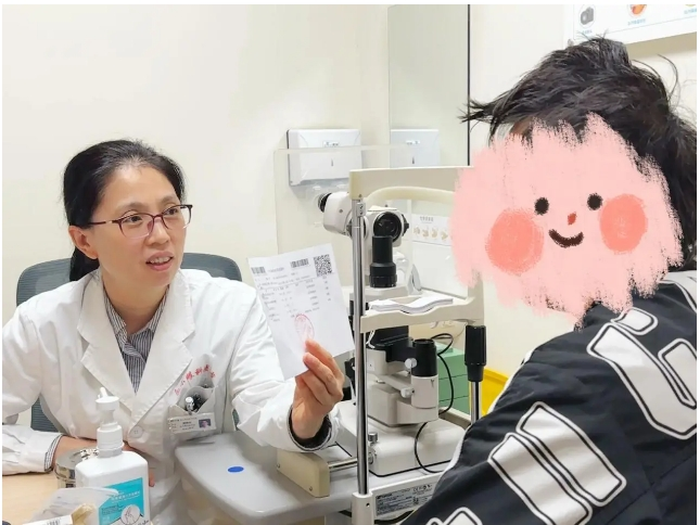 南宁爱尔眼科专家贾艳红提醒:眼外伤切勿拖延,警惕并发外伤性白内障夺走光明