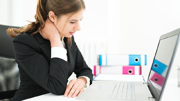 颈椎术后枕头枕高点还是低点好