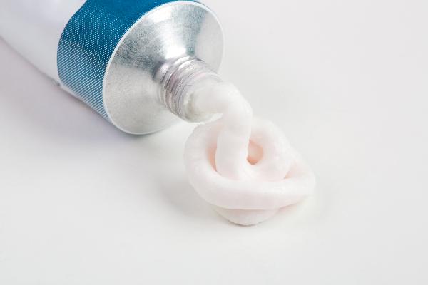 氧化鋅軟膏存在激素嗎