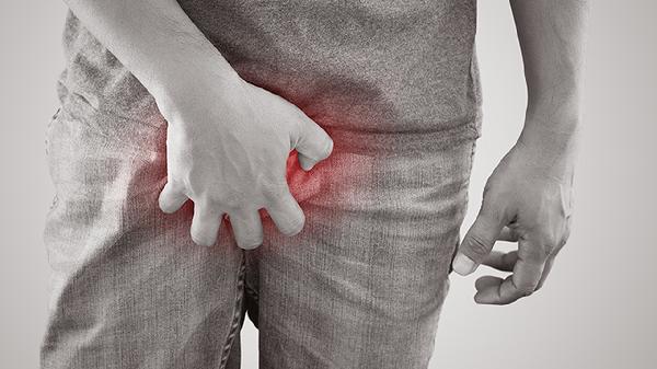 大腿内侧与睾丸之间疼痛挂什么科