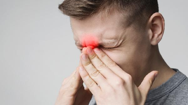 過敏性鼻竇炎和過敏性鼻炎區(qū)別是什么癥狀