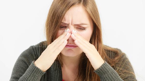 孩子鼻竇炎老是流鼻血怎么辦吃什么藥好