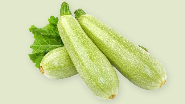 西葫芦里面发红了可以吃吗