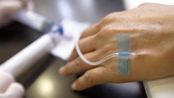 大人输液输了15cm空气有事吗