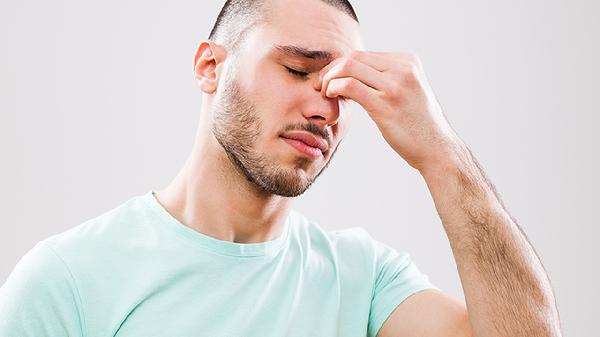 头痛医头？留意：头痛伴随这些症状，要检查颈椎