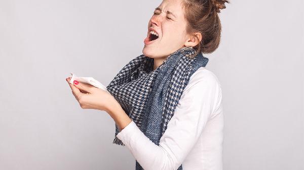鼻中隔穿孔的症状有哪些 鼻中隔穿孔的3个疗法详述