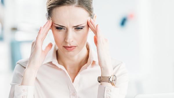 产后血虚热症状发病表现为 血虚产后发热证见