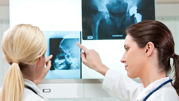 女性盆骨疼是什么引起的 重视女性盆骨疼的6个原因