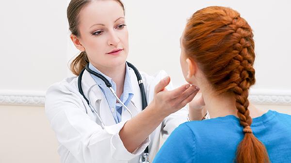 孩子急性腮腺炎脸有点肿怎么办