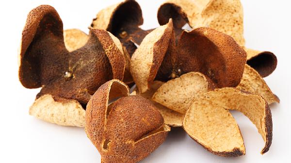 蚕砂竹茹陈皮各30克煲水给宝宝喝