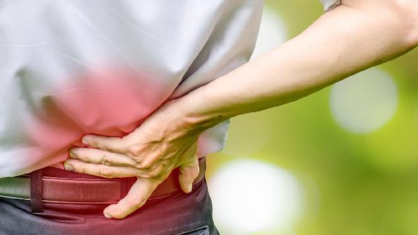 急性腰扭伤针灸快速见效