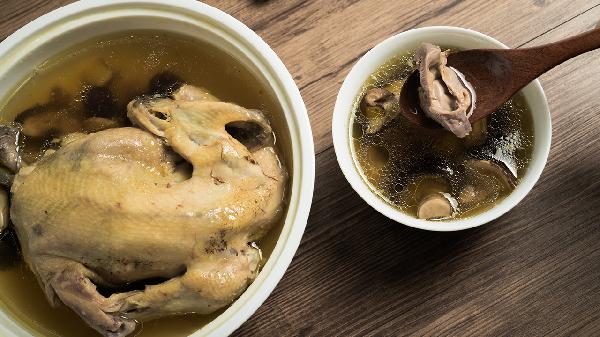 乌鸡煲什么汤最有营养