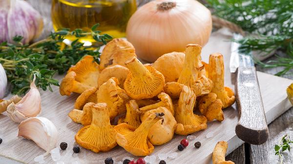 鸡油菌怎么做汤好喝