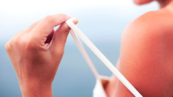 女人脸晒伤了抹啥好