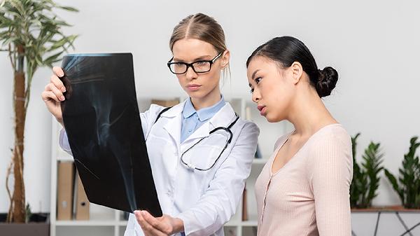 TCT有疑似4个病变细胞严重吗