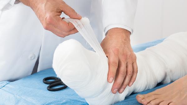 人为什么会有o型腿 o型腿出现与四个原因有关
