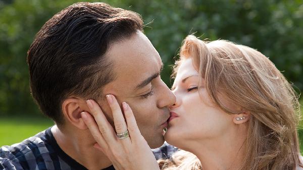 夫妻生活有助于降血糖吗