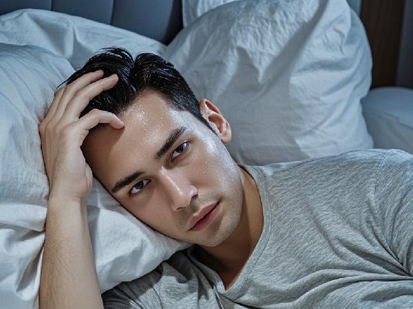 男人手心老是出汗怎么解决