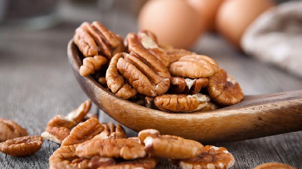 吃碧根果有什么好处