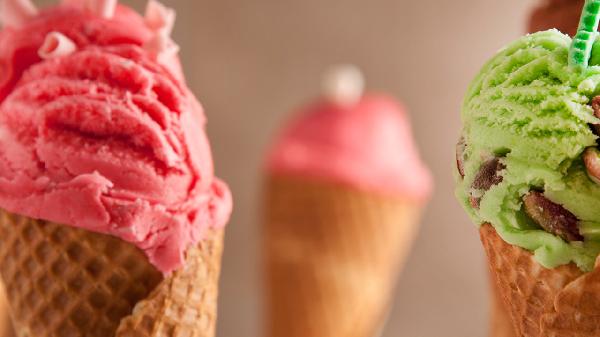 吃饭前吃甜品会饱吗