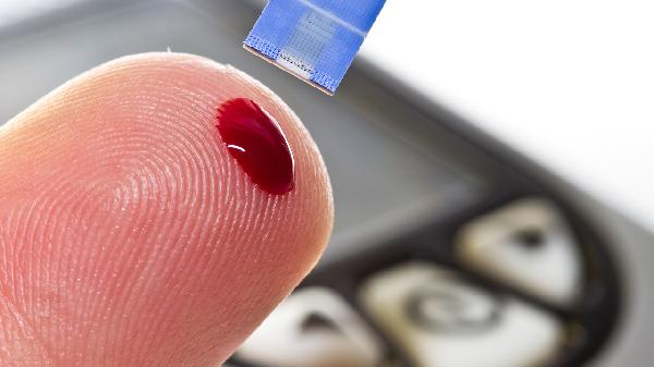 医生忠告：这6类人容易患糖尿病，再不反省，糖尿病迟早找上门