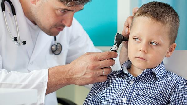 这些原因或致婴幼儿过敏，家长应重视宝宝身上的这几种异常