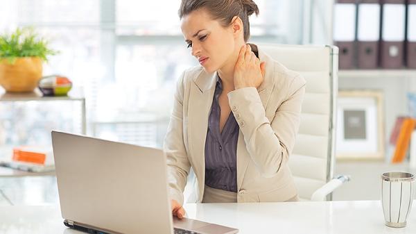 颈椎病除了颈椎疼痛以外，还有几个伪装症状，教你如何识破它？