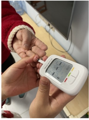 哪个牌子血糖仪最精准？用过三诺优佳才知道什么叫真香！
