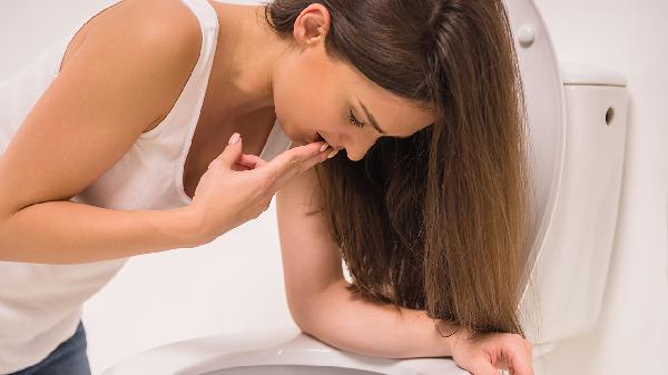 女生恶心想吐排除怀孕怎么回事