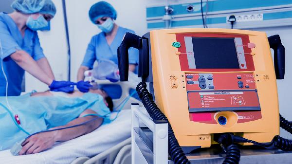 做24小时动态心电图挂什么科