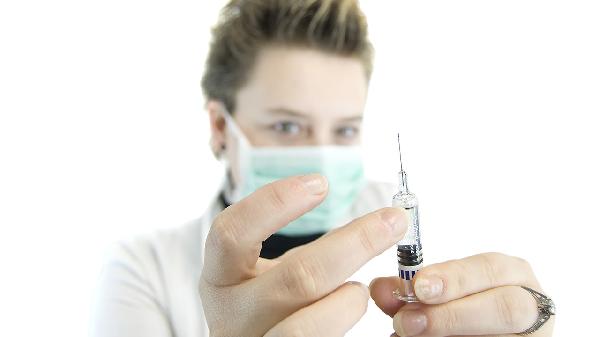 视网膜变性病人需要做什么检查