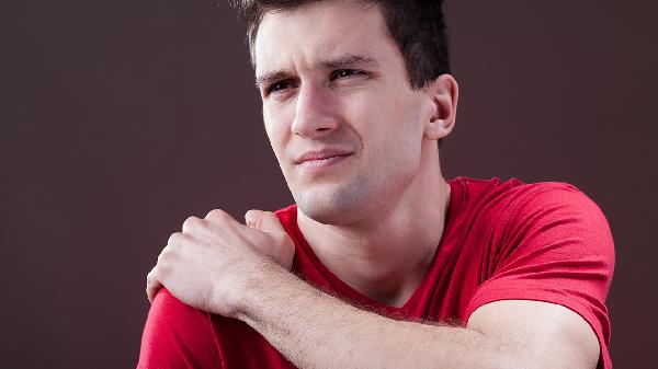 怎么预防肩周炎  预防肩周纠正4种不良习惯是关键