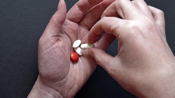 胃气上逆吃什么药物比较好