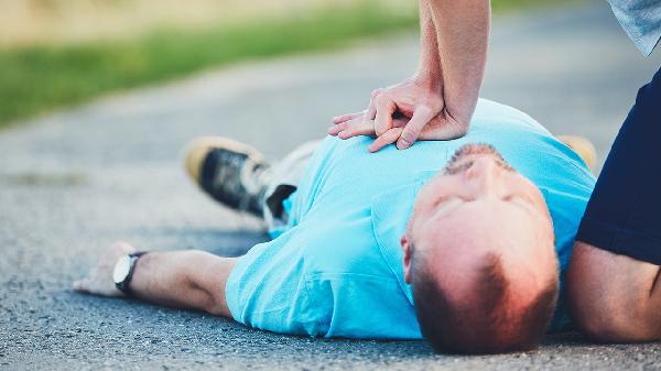 差点溺水怎么克服恐惧心理