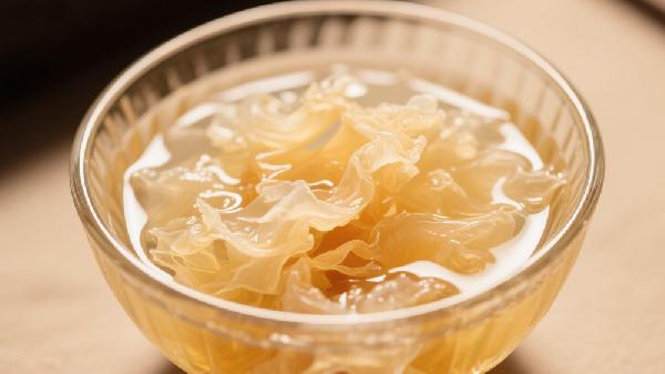 电饭煲怎么煮银耳汤才粘稠