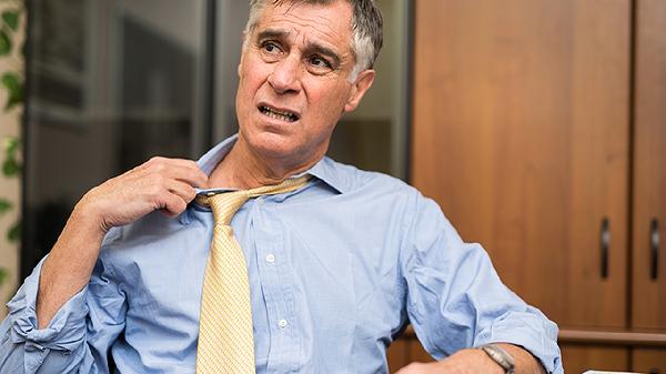 飞龙游戏平台能把发黄的白衣服洗白