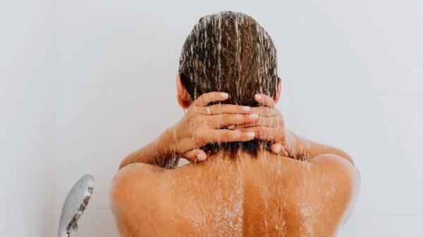 淋雨之后要洗澡吗