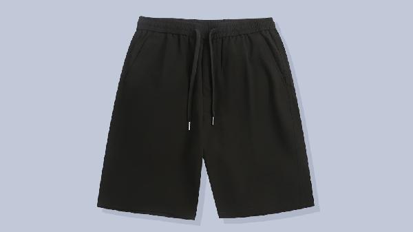 10℃左右穿短裤跑步冷吗