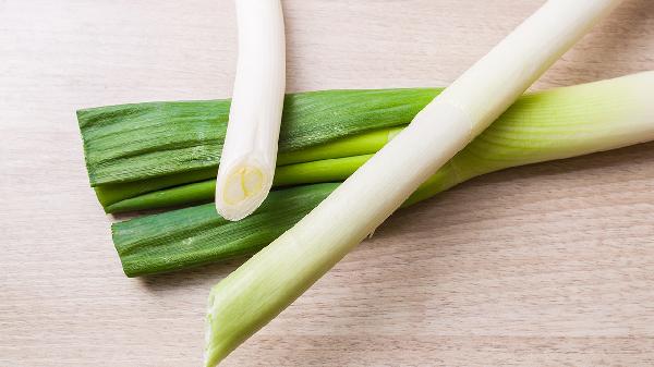 大葱冬天放在外面怕冻吗