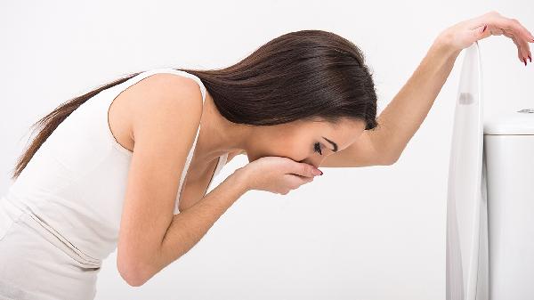 孩子经常呕吐怎么回事怎么办