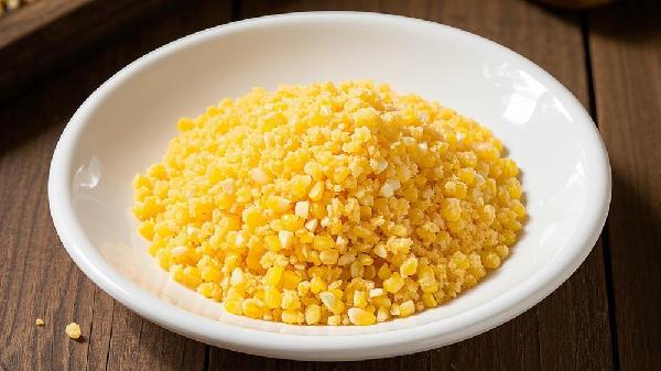 鸽子吃玉米渣吗?