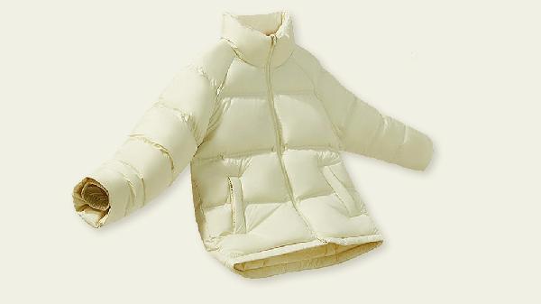 白衣服上泥渍怎么去除