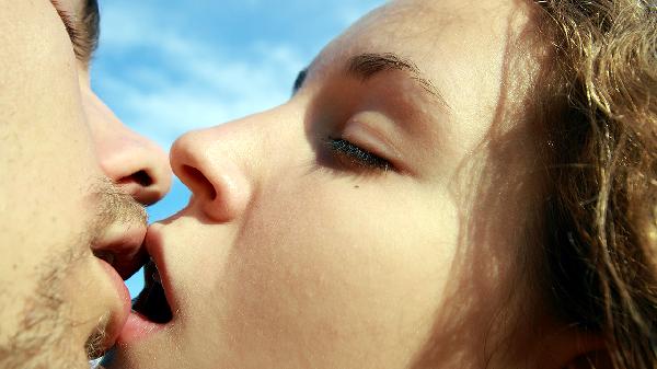 双性恋最简单处理方法