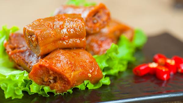 蘑菇跟鸡肉能在一起炒吗