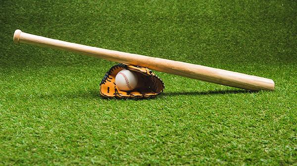 棒球服现在烂大街了吗