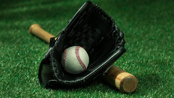 棒球帽檐长好还是短好