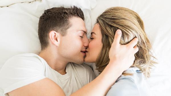 异地的情侣怎么维系好感情